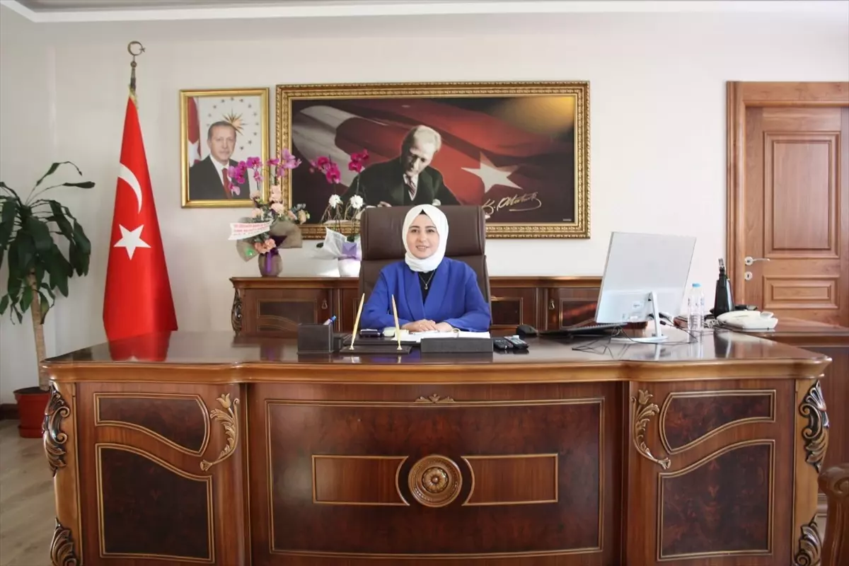 Karapürçek Kaymakamı Kübra Baka Kılıç, göreve başladı