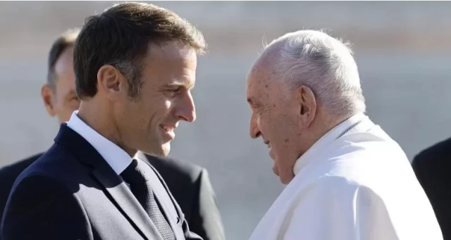 Papa Francis'ten Avrupa ülkelerine göçmenlere karşı daha fazla hoşgörü çağrısı