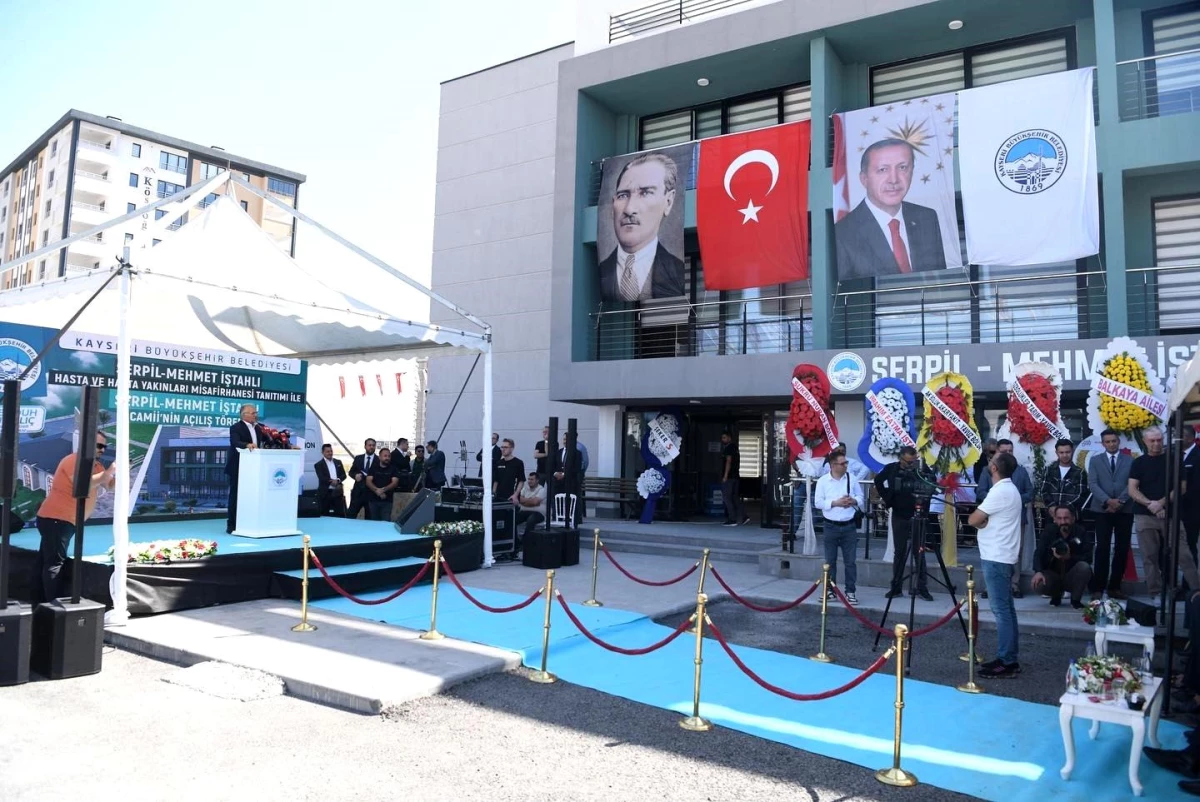 Kayseri\'de Serpil-Mehmet İştahlı Hasta ve Hasta Yakınları Misafirhanesi ve Camii Açıldı