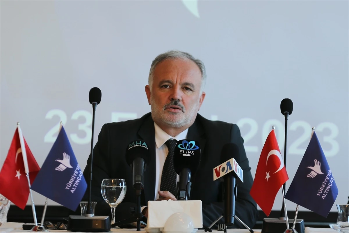 SES Partisi Genel Başkanı Ayhan Bilgen: Yeni anayasa için uzlaşma gerekiyor