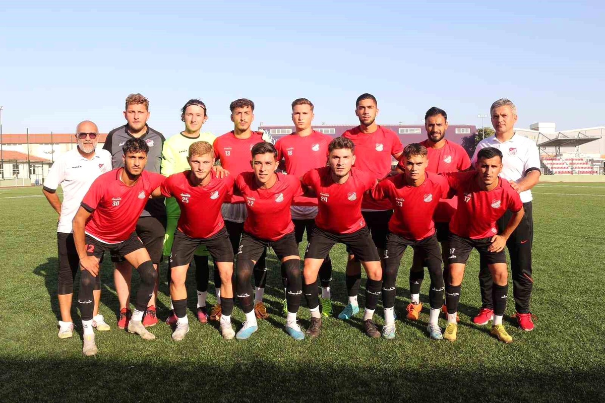 1969 Bilecik Spor Kulübü, Bursa Doğugücü\'ne 3-0 mağlup oldu