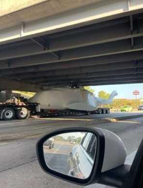 30 Milyon Dolarlık Düğün Helikopteri Köprüye Sıkıştı