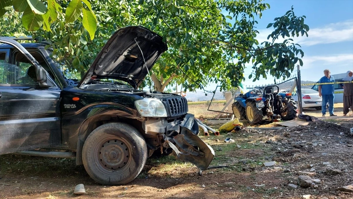 Burdur\'da Traktör Kazası: Kadın Hayatını Kaybetti