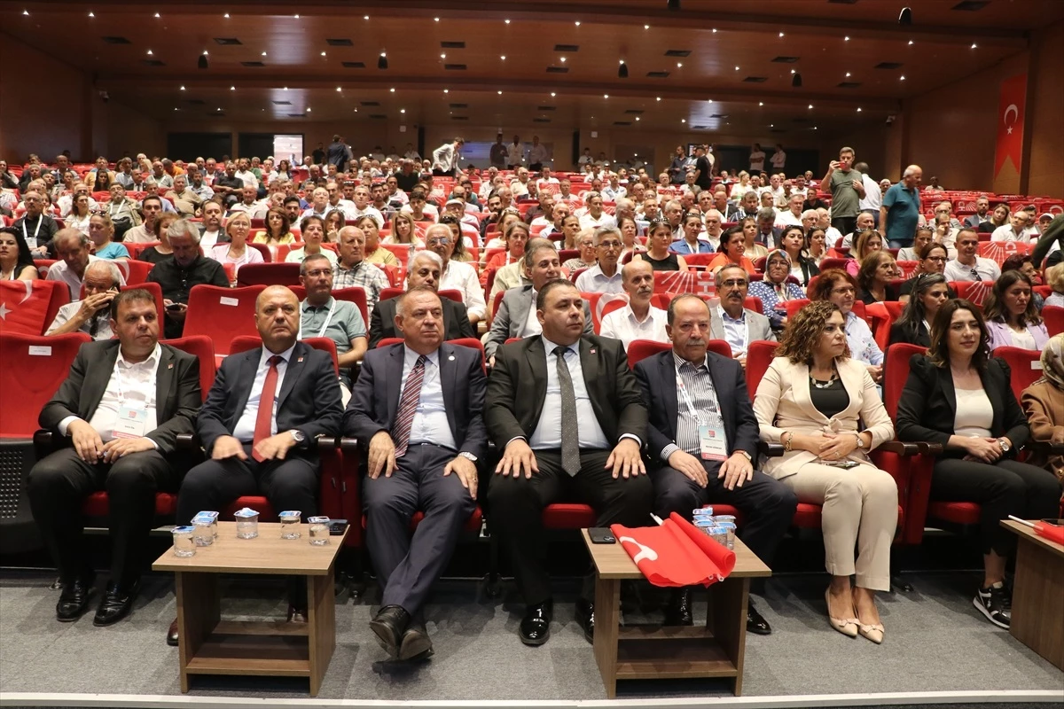 CHP Edirne 38. İl Kongresi\'nde Samet Kahraman yeniden başkan seçildi