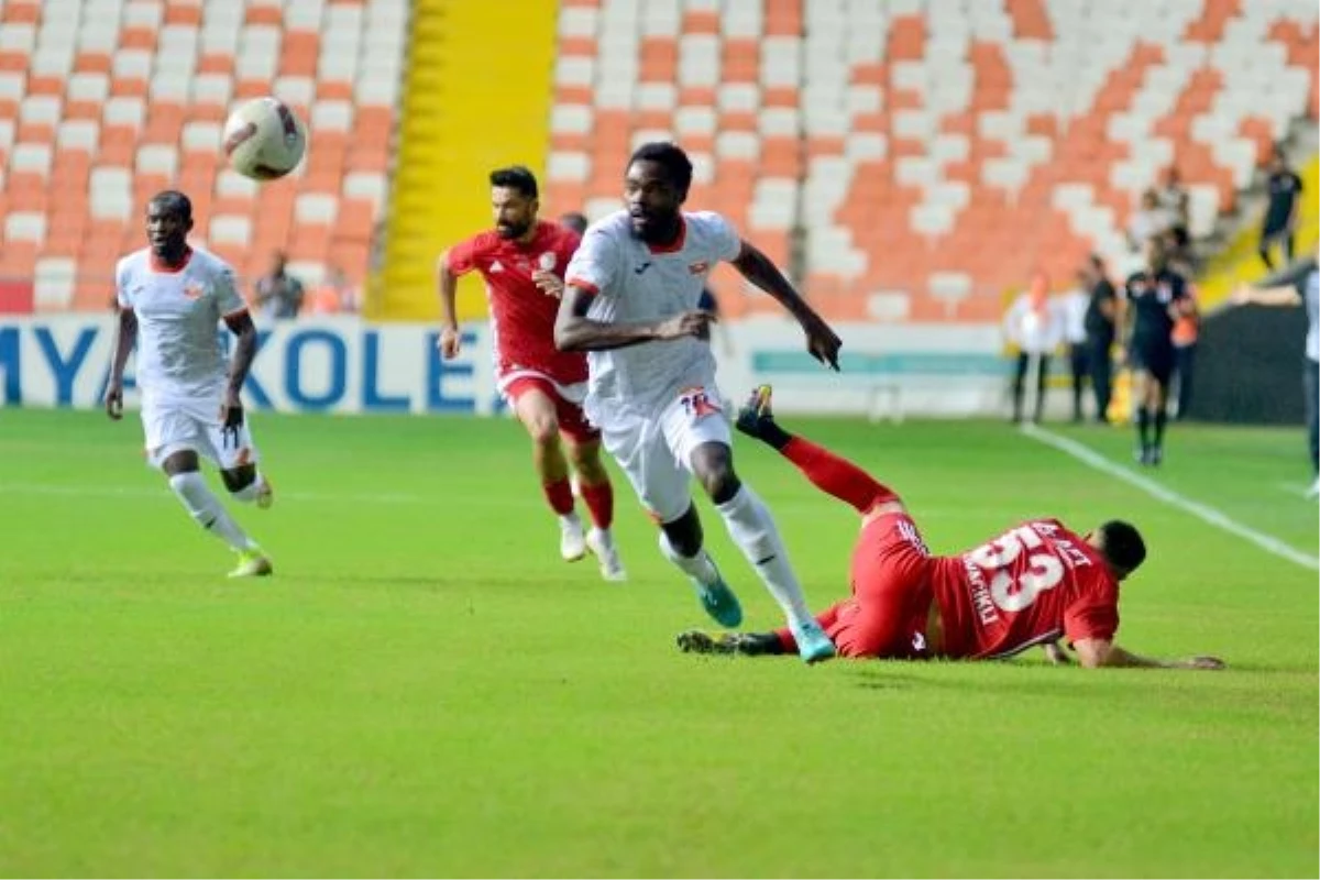 Adanaspor, Erzurumspor\'u 1-0 Mağlup Etti