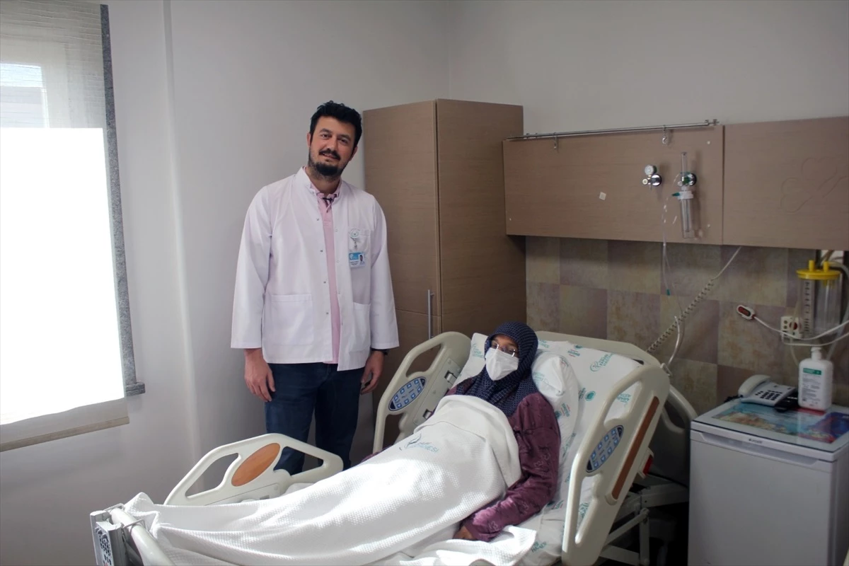 Konya\'da 4,5 Kilogramlık Kitle Ameliyatla Çıkarıldı
