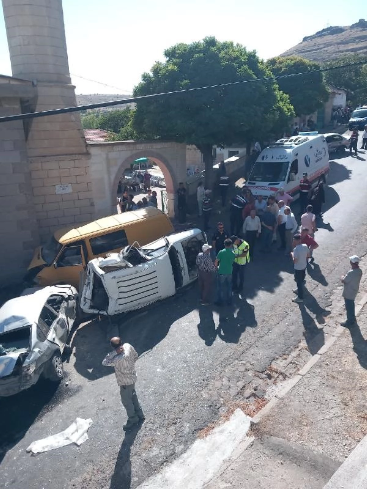Ürgüp\'te Minibüs Kazası: 1 Ölü, 2 Yaralı