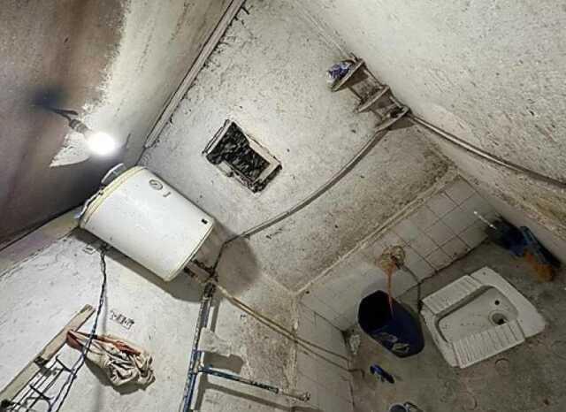 Resmen milletin aklıyla alay ediyorlar! İstanbul'da harabeye dönmüş ev için 8 bin 500 TL kira ve 2 depozito istediler Resmen milletin aklıyla alay ediyorlar! İstanbul'da harabeye dönmüş ev için 8 bin 500 TL kira ve 2 depozito istediler