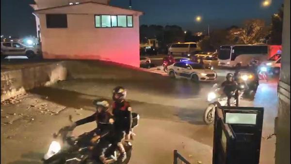 Sultangazi\'de yapılan denetimlerde 37 bin 984 lira para cezası kesildi