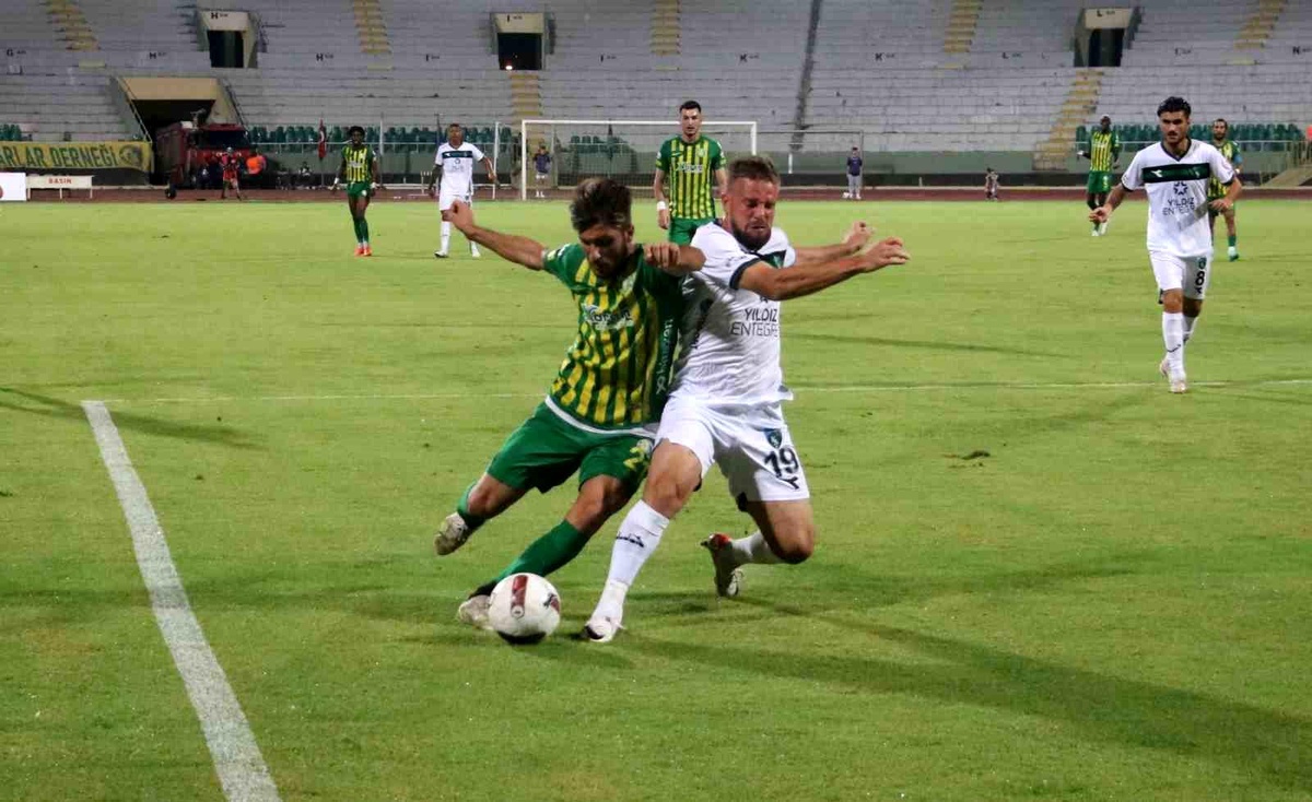 Trendyol 1. Lig: Şanlıurfaspor: 0 Kocaelispor: 0 (Maç devam ediyor)