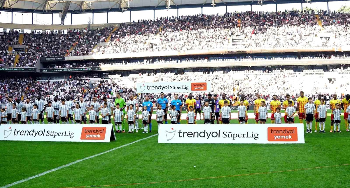 Trendyol Süper Lig: Beşiktaş: 0 Kayserispor: 0 (Maç devam ediyor)
