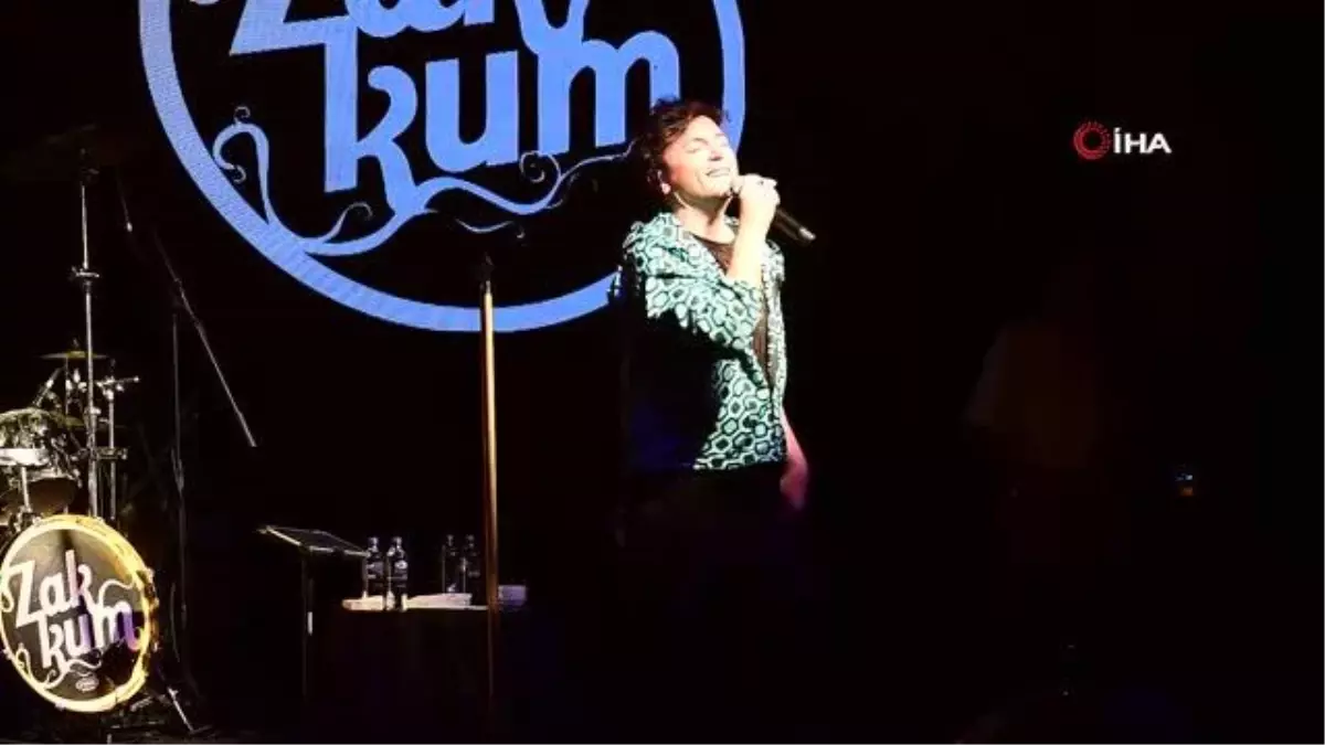 Zakkum, Bursalı hayranlarıyla buluştu