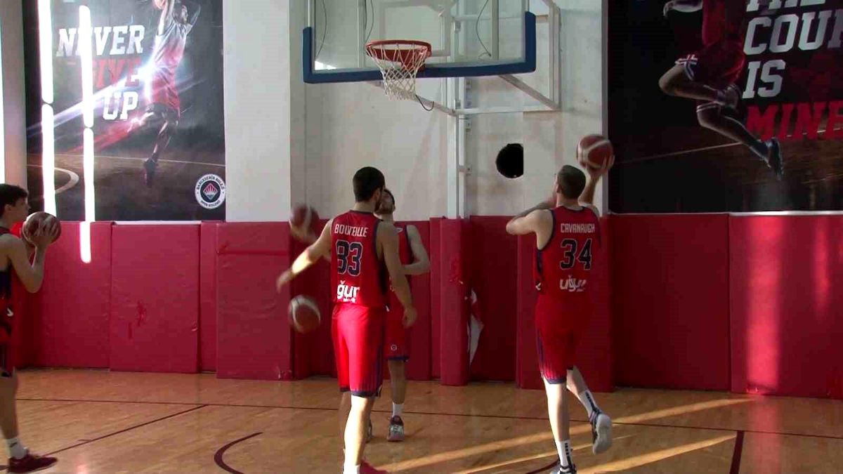 Bahçeşehir Koleji Basketbol Takımı Medya Günü