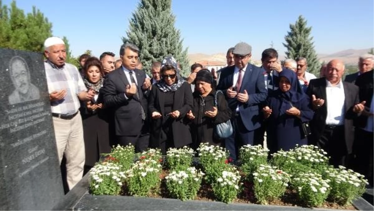 Neşet Ertaş\'ın 11. ölüm yıl dönümünde anma töreni düzenlendi