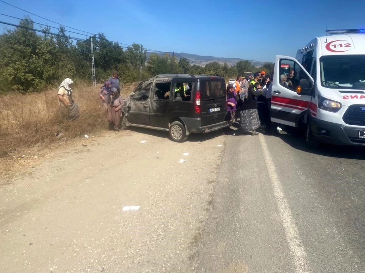 Kastamonu\'da Cezaevi Ziyaretinde Kaza: 3\'ü Çocuk 5 Kişi Yaralandı