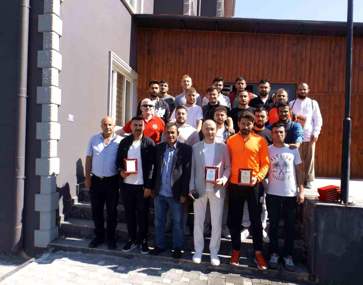Döğerspor, sezon açılışı ve transfer tanıtımını gerçekleştirdi
