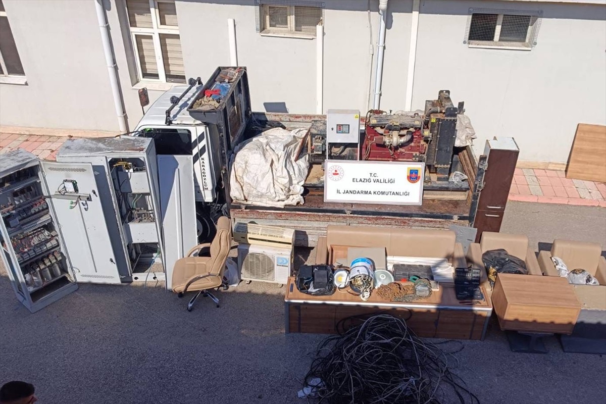 Elazığ\'da çiftlik hırsızlığı şüphelileri tutuklandı