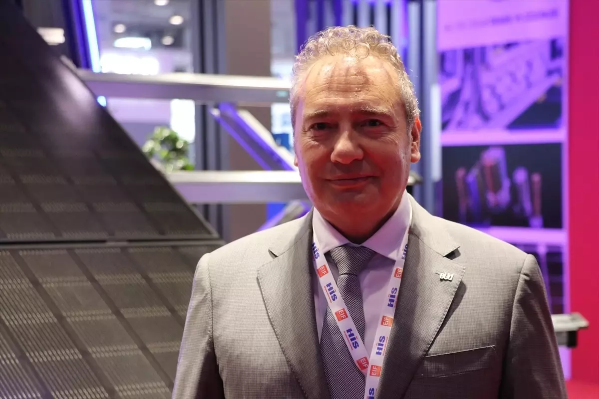 Elektrik Üreticileri Derneği, yüzer güneş enerjisi santrallerini gündemine alıyor