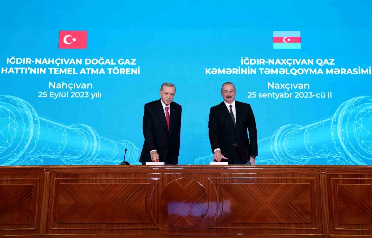 Cumhurbaşkanı Erdoğan ile Aliyev, Iğdır-Nahçıvan Doğal Gaz Boru Hattı\'nın temelini attı
