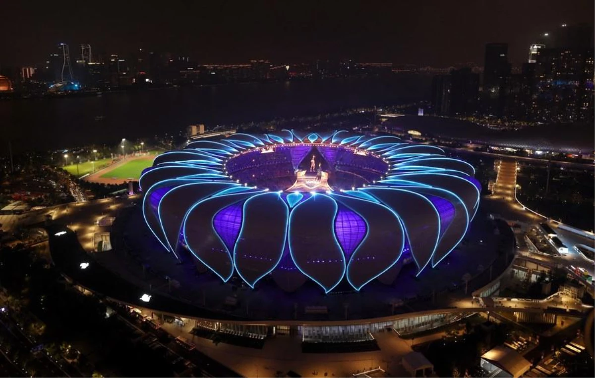 IOC Başkanı Hangzhou Asya Oyunları Açılış Törenini Övdü