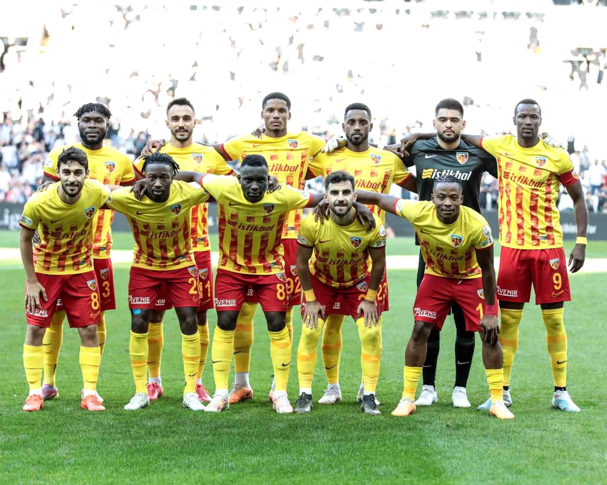 Kayserispor, Beşiktaş\'a 2-1 mağlup oldu