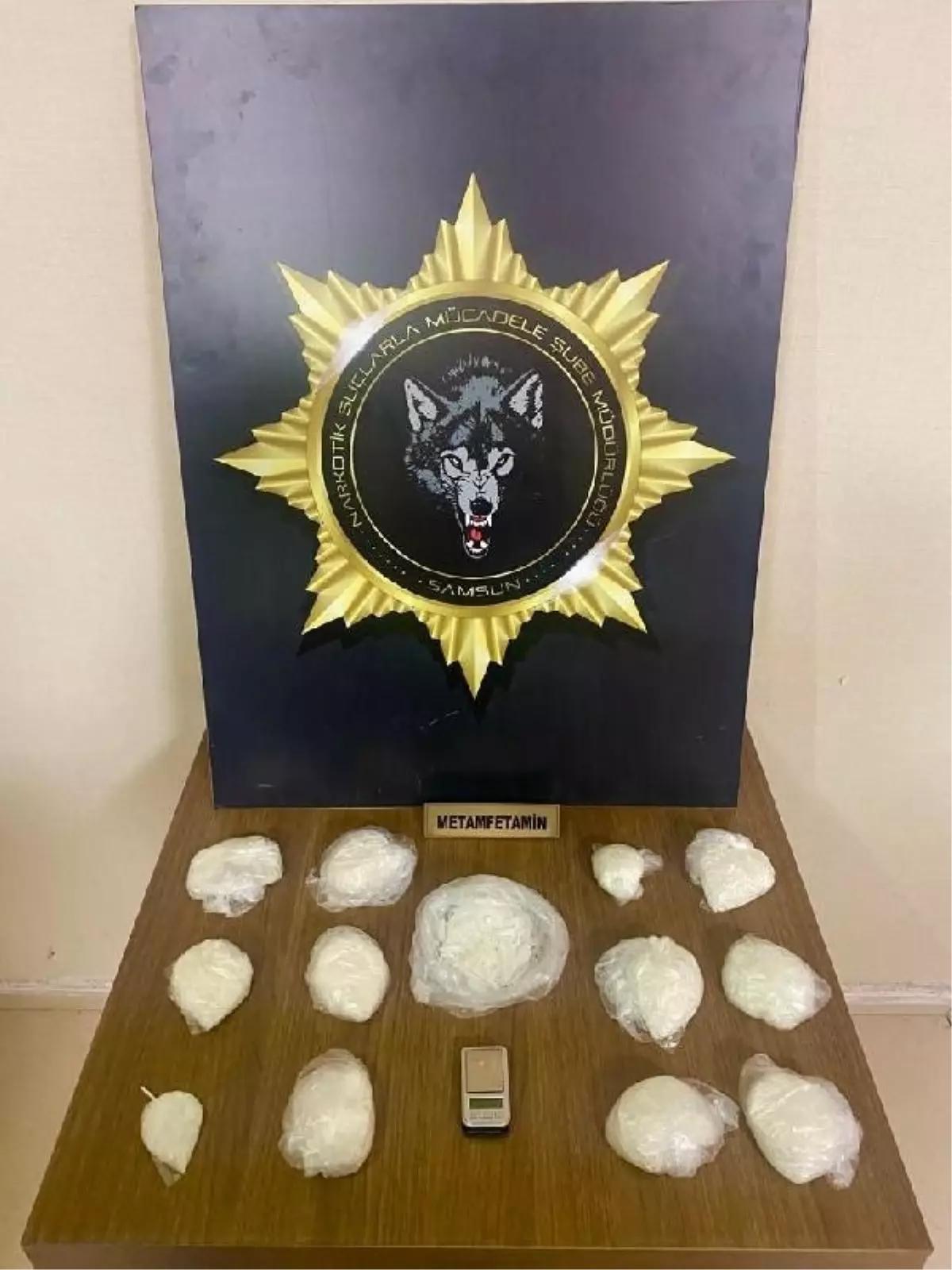 Samsun\'da Uyuşturucu Operasyonunda 10 Kişi Gözaltına Alındı