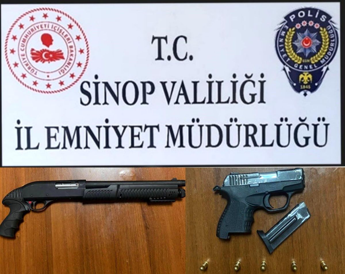 Sinop\'ta yapılan şok uygulamada ruhsatsız silahlar ele geçirildi