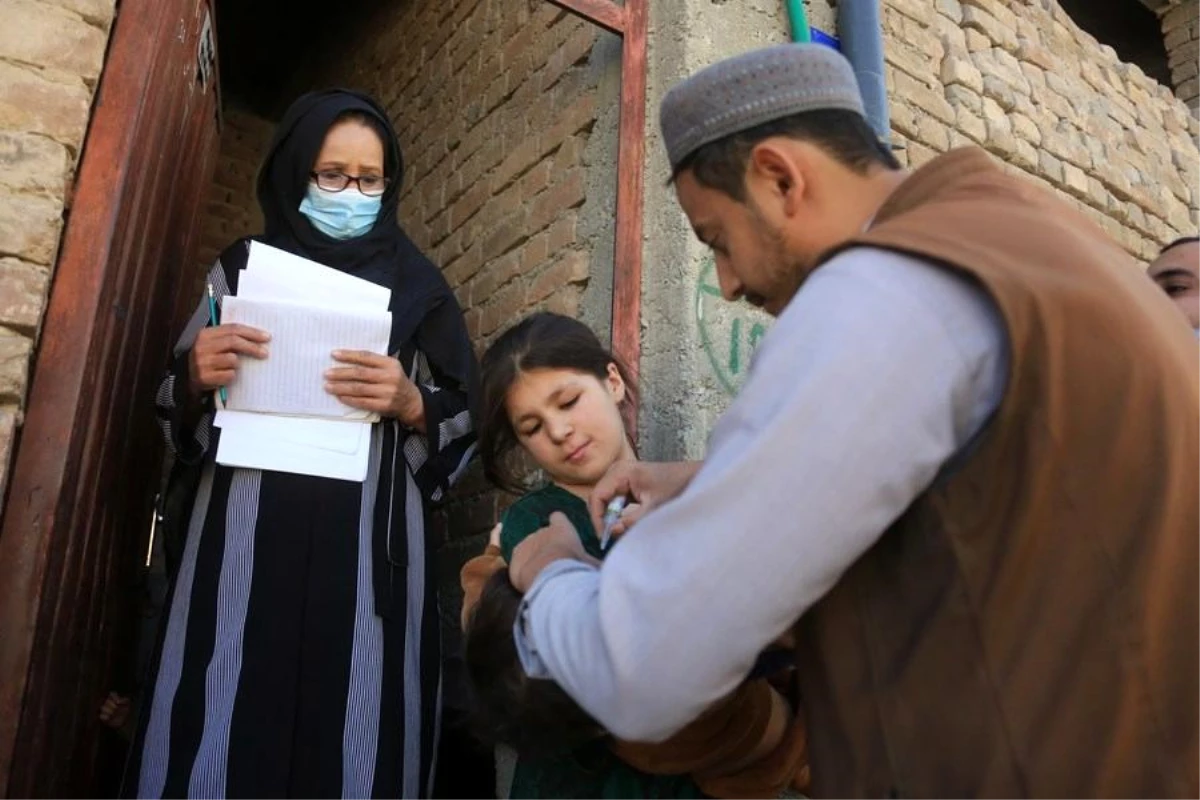 Afganistan\'da Çocuk Felci Aşısı Kampanyası Başlatıldı