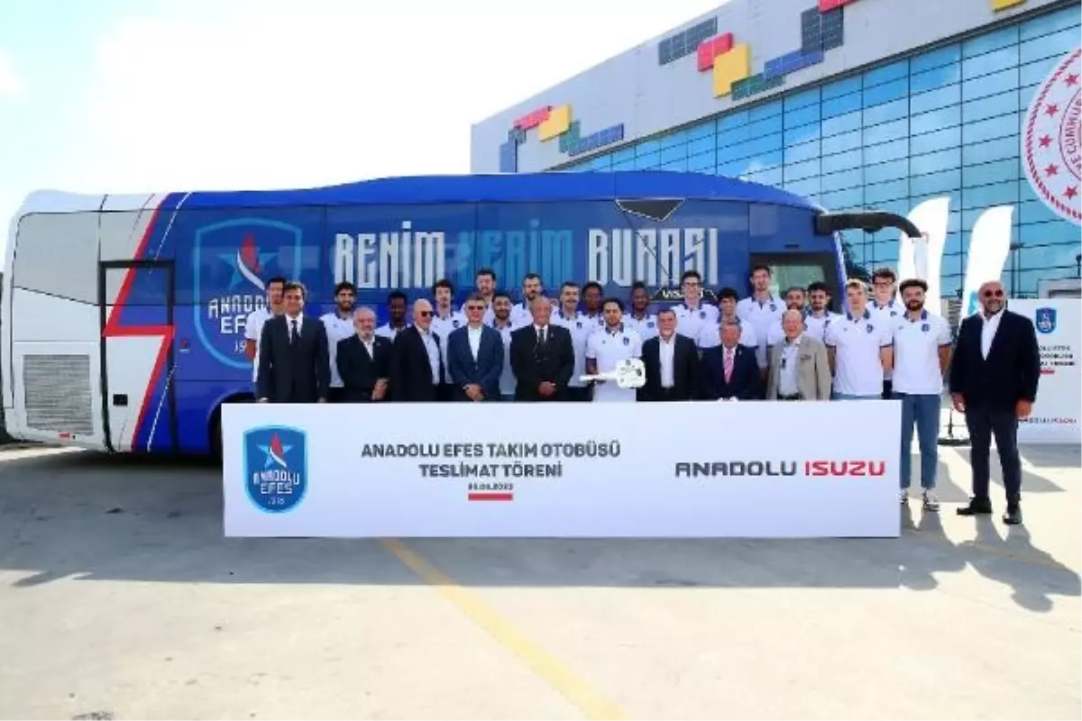 Anadolu Isuzu, Anadolu Efes\'e yeni sezonda da destek verecek