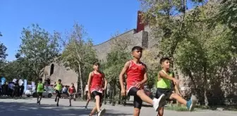 Diyarbakır'da Avrupa Spor Haftası etkinlikleri kapsamında 'Küçeler Koşusu' düzenlendi