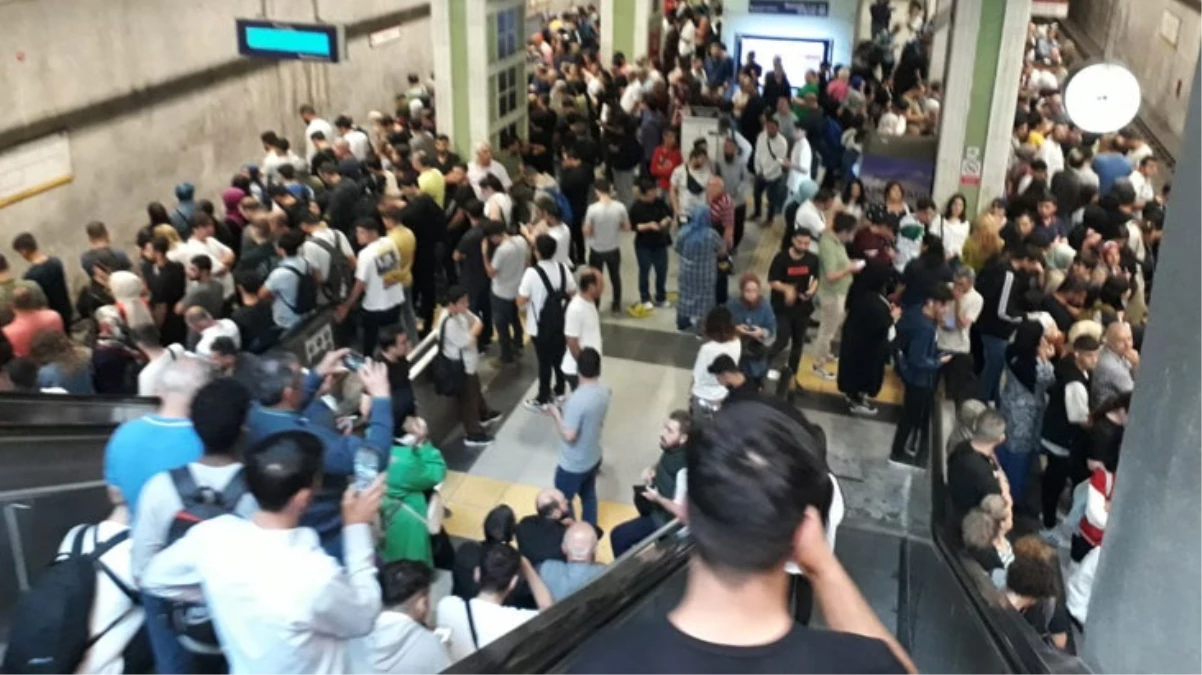 Bağcılar-Yenikapı metro hattında arıza! Yüzlerce yolcu uzun süre tahliye edilmeyi bekledi