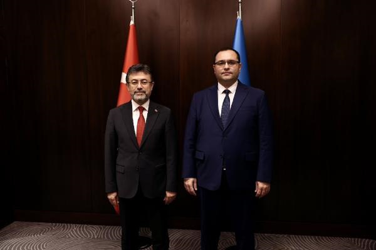 Tarım ve Orman Bakanı İbrahim Yumaklı, Azerbaycan Tarım Bakanı ile görüştü