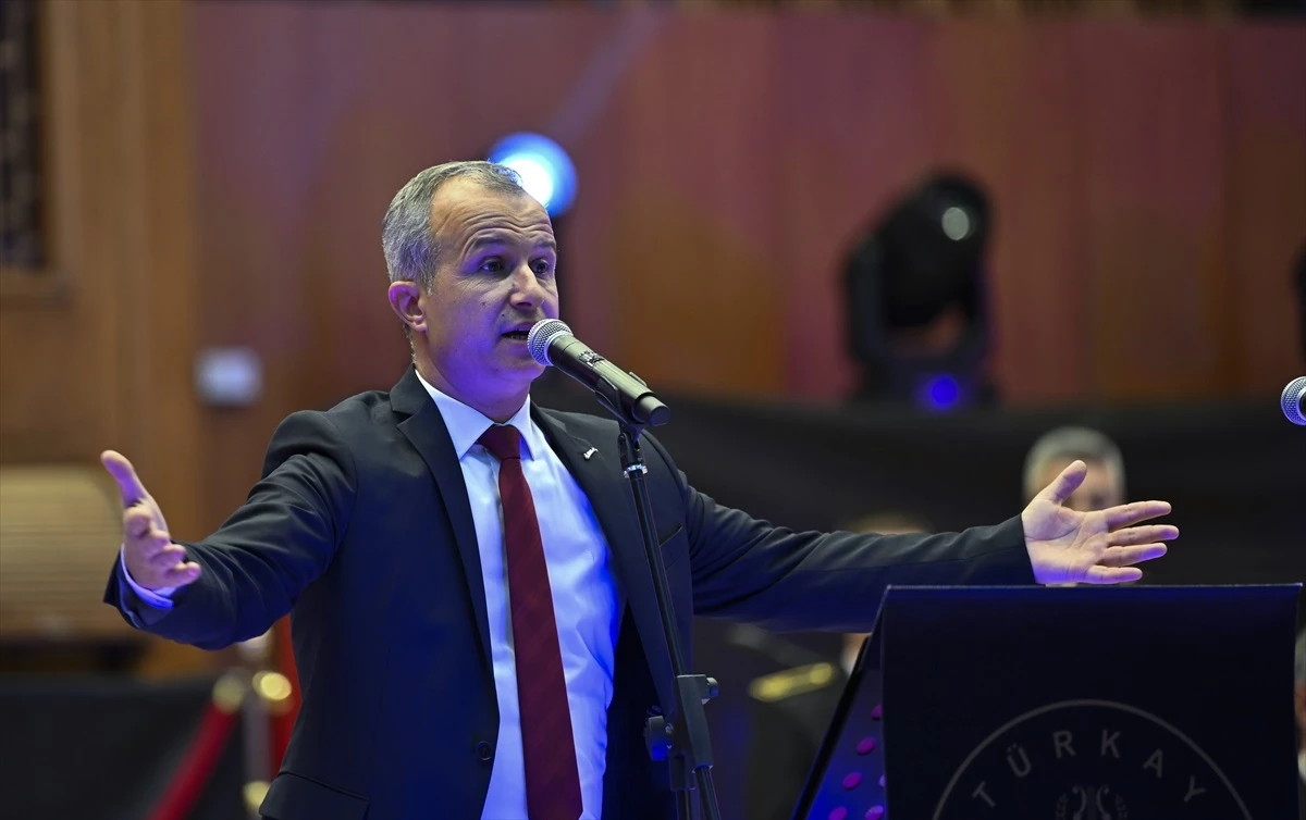 Türk Armoni Yıldızları Orkestrası Başkent Kültür Yolu Festivali\'nde konser verdi