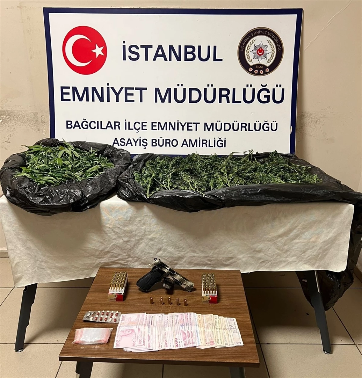 Bilecik ve İstanbul\'da Uyuşturucu Operasyonu: 2 Zanlı Gözaltına Alındı
