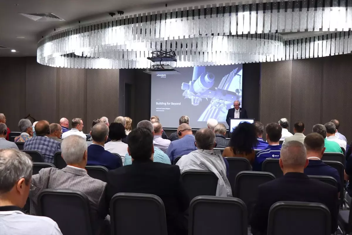 Gezegen Kongresi\'nde Yeni Uzay Ekonomisi ve Yer Yörüngesindeki Çalışmalar Ele Alındı