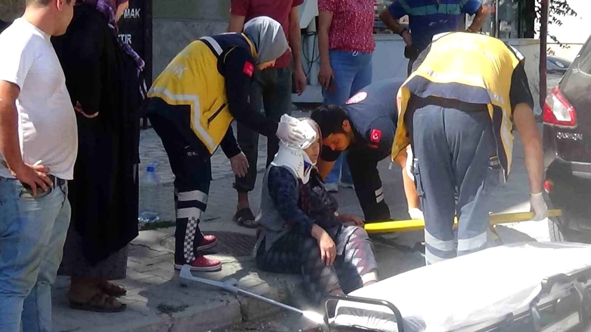 Karaman\'da geri manevra yapan cipin çarptığı yaşlı kadın yaralandı