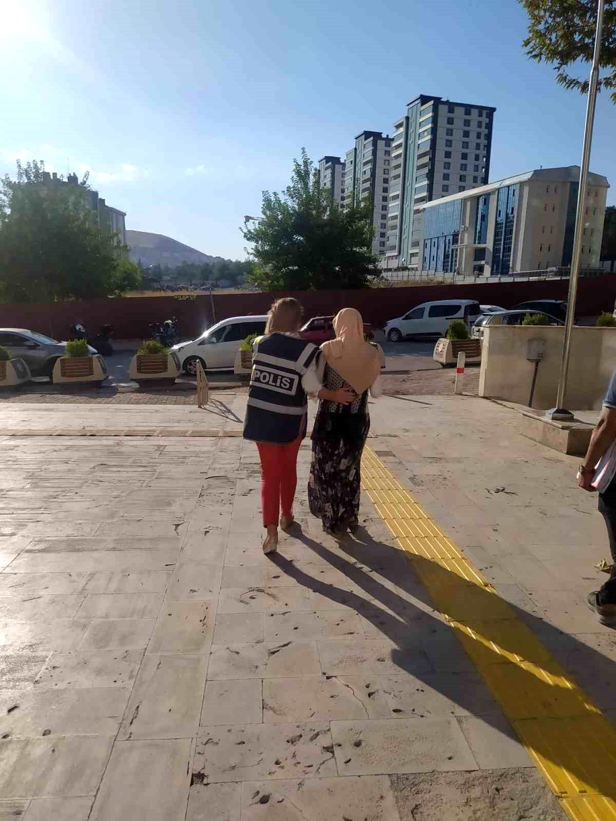 Elazığ\'da 17 Yıl Hapis Cezası Bulunan Şahıs Yakalandı