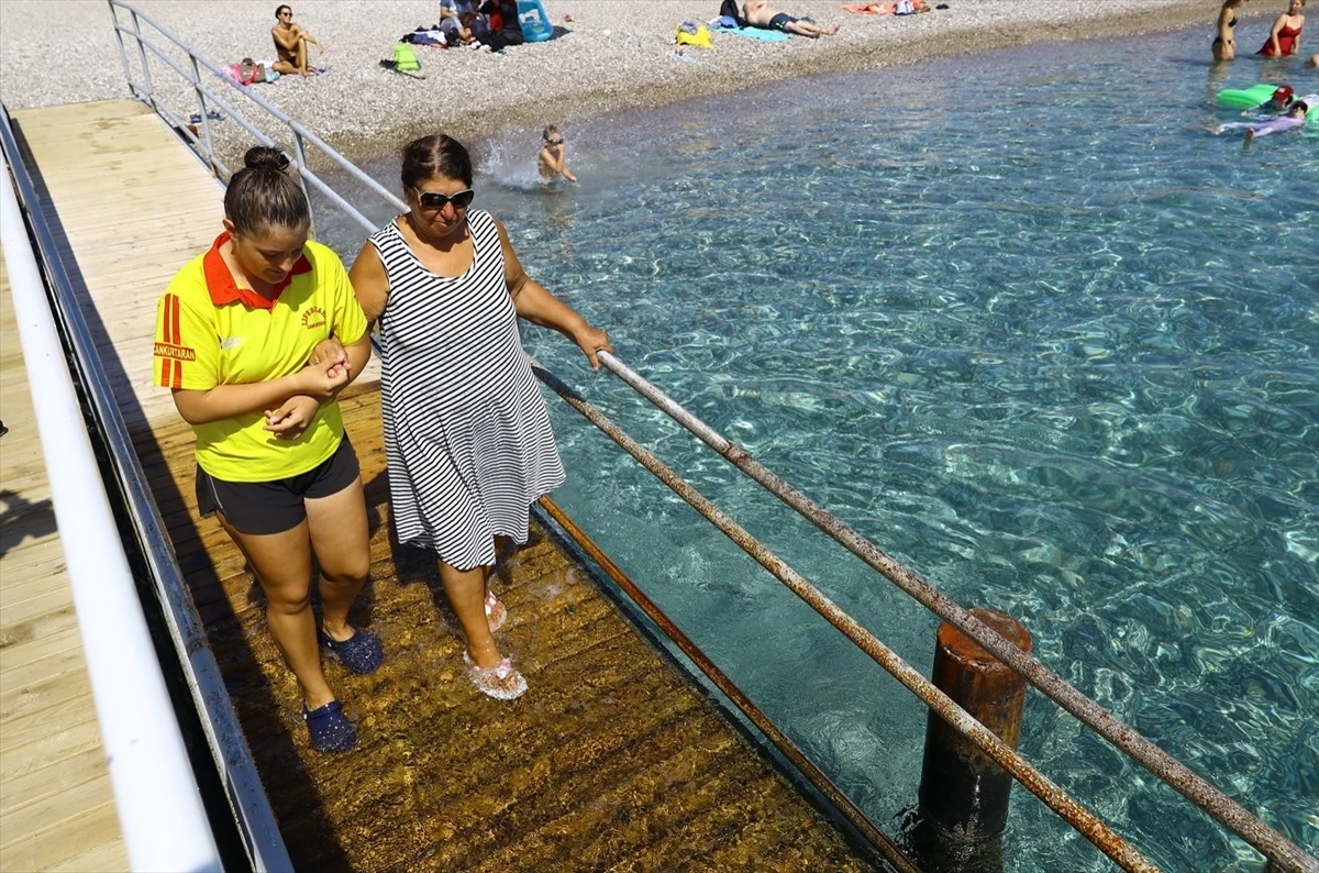 Antalya Büyükşehir Belediyesi Engelsiz Plaj, Engelli Turistlerin Gözdesi