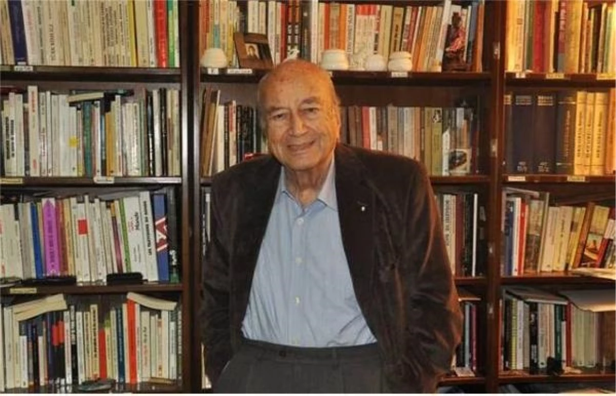 Gazeteci ve Yazar Hıfzı Topuz İstanbul\'da Hayatını Kaybetti