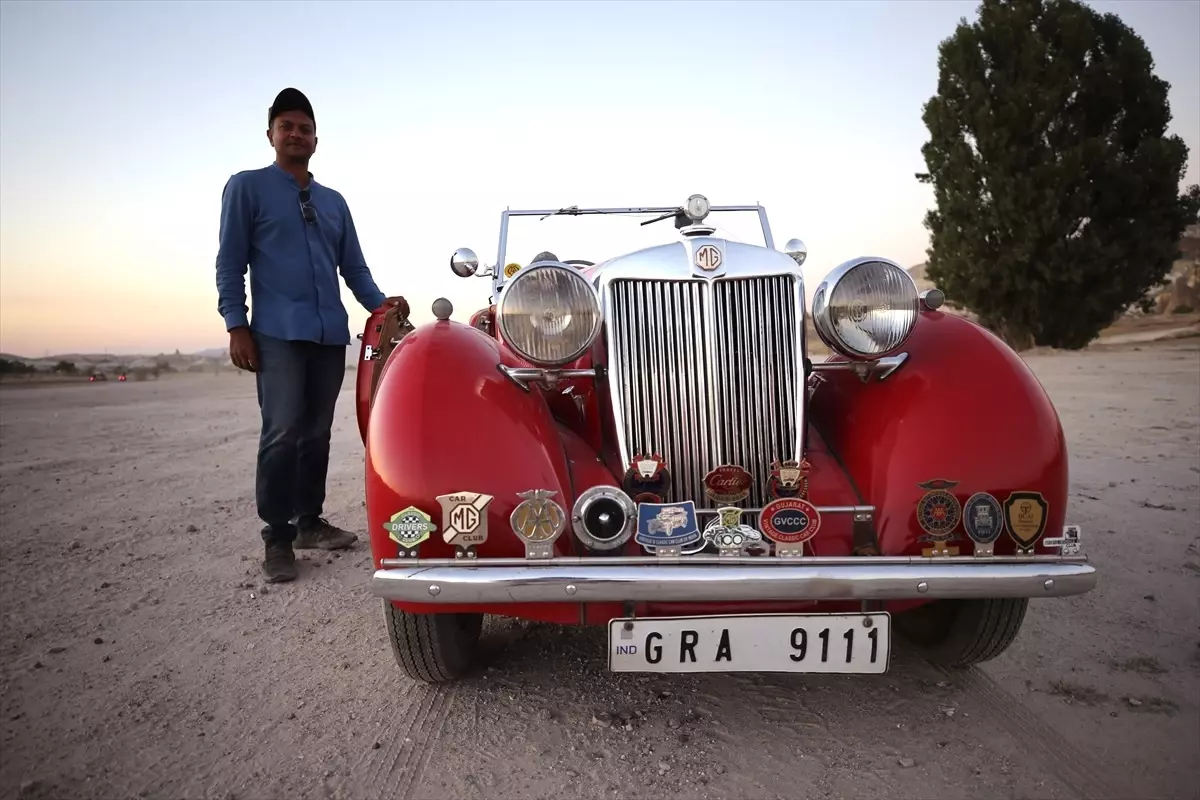 İş İnsanı ve Gezgin, Klasik Otomobiliyle Baharat Yolunda