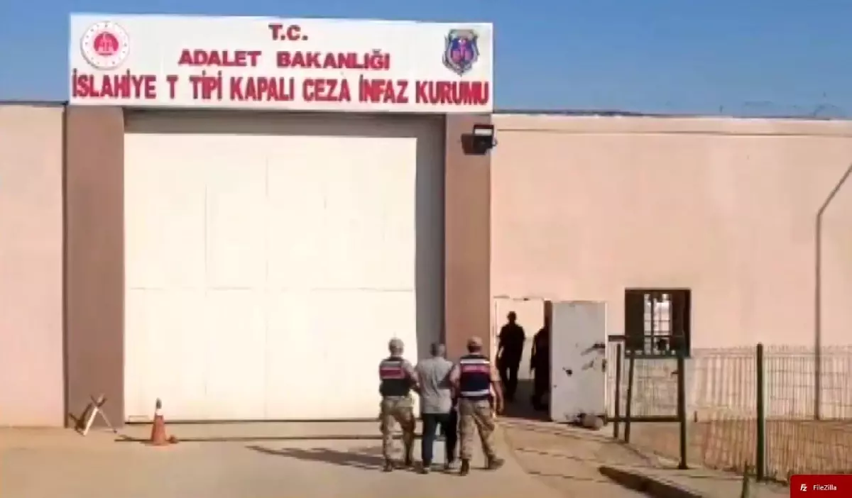 Gaziantep\'te 85 aranan şüpheli yakalandı, 41\'i tutuklandı