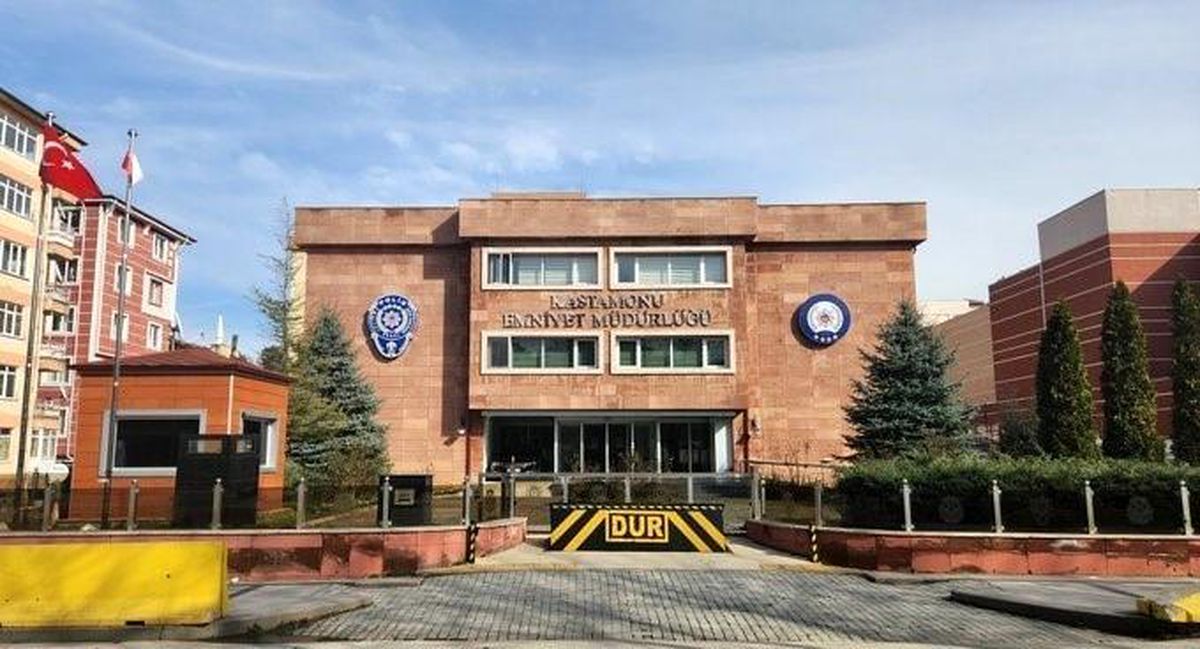 Tosya\'da DEAŞ Operasyonu: 3 Kişi Gözaltına Alındı