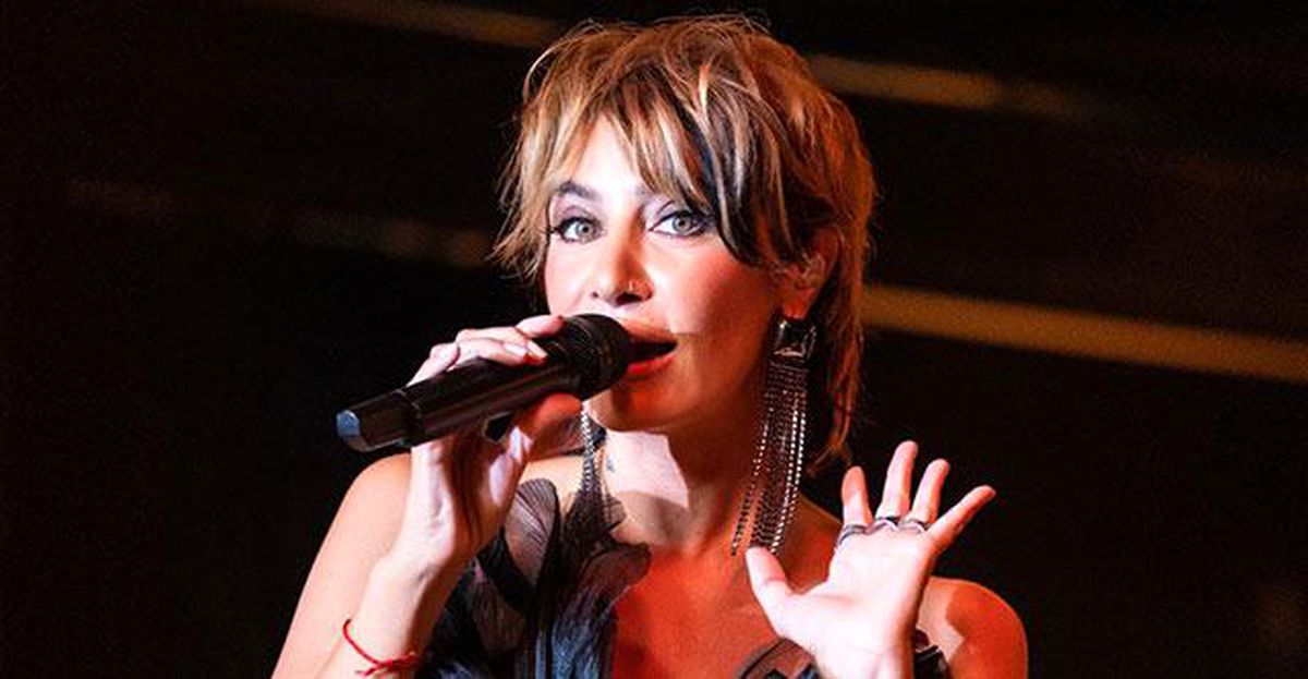 Sıla, İstanbul Günay\'da muhteşem bir konser verdi