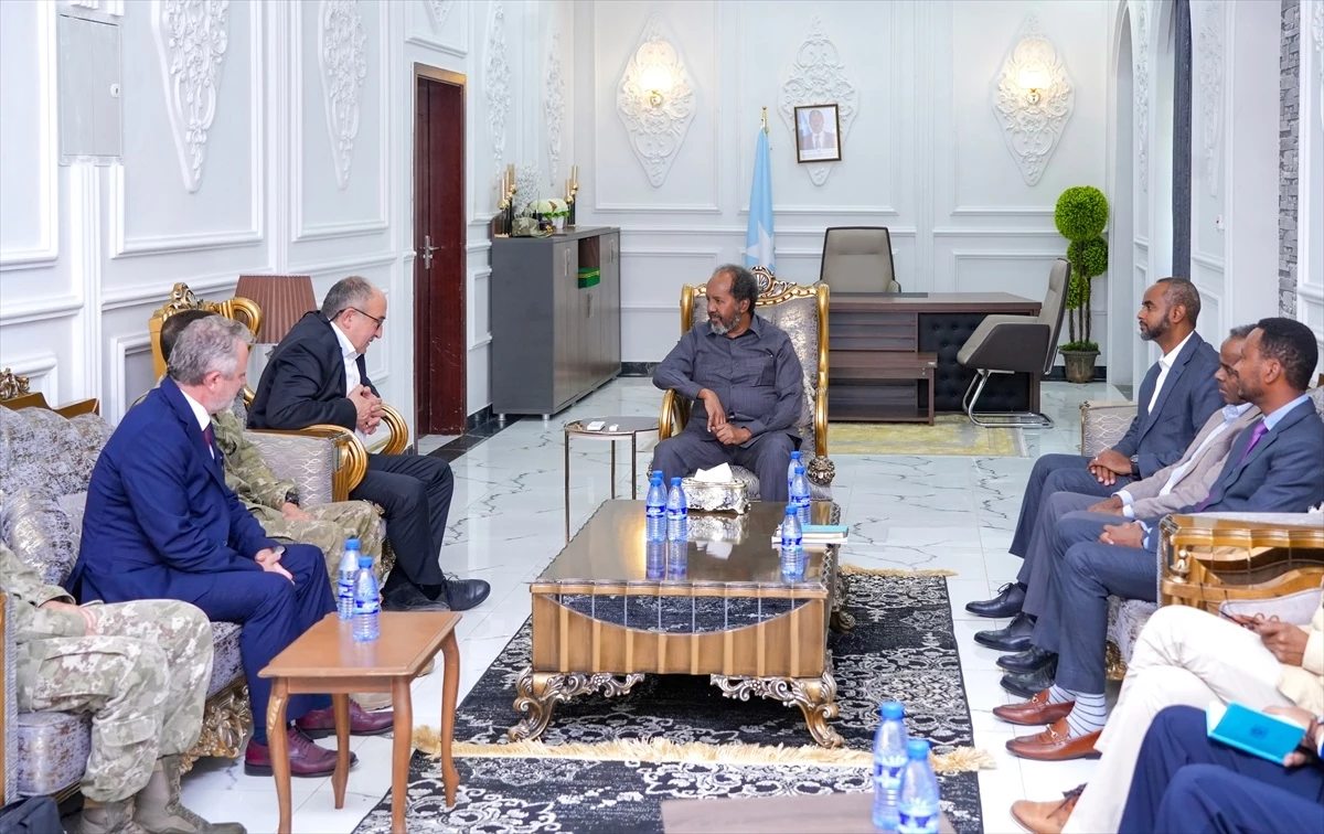 Somali Cumhurbaşkanı Mahmud, Türkiye\'nin yardımlarından duyduğu memnuniyeti dile getirdi