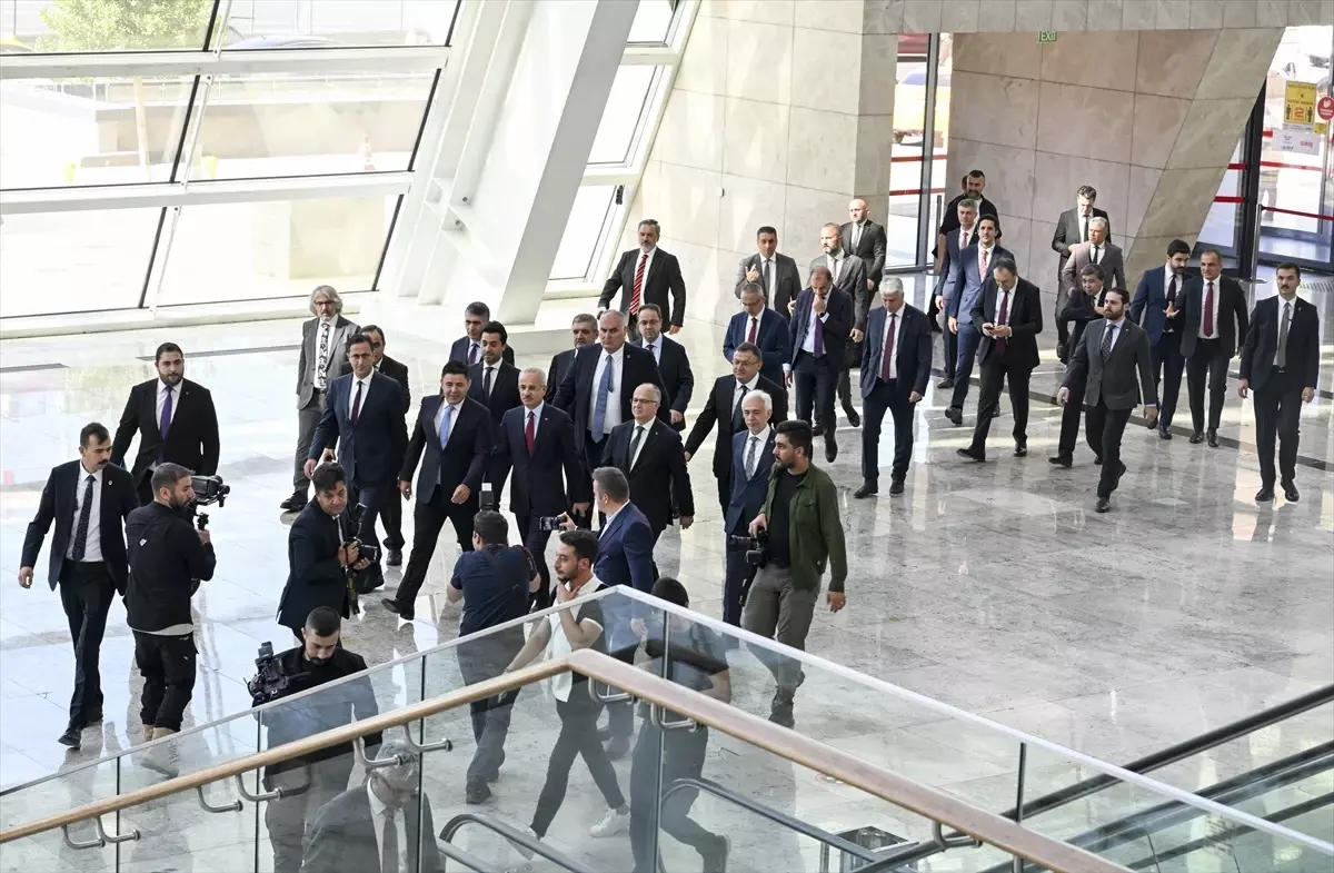 Yüksek hızlı trenlerle bu yıl 12,5 milyon yolcu taşınacağı öngörülüyor