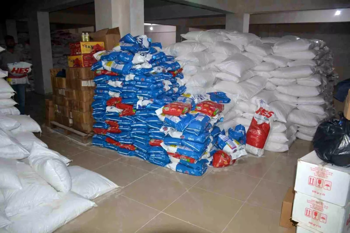 Ağrı\'da 30 Milyon TL Değerinde Sahte Temizlik Malzemesi ve Çay Ele Geçirildi