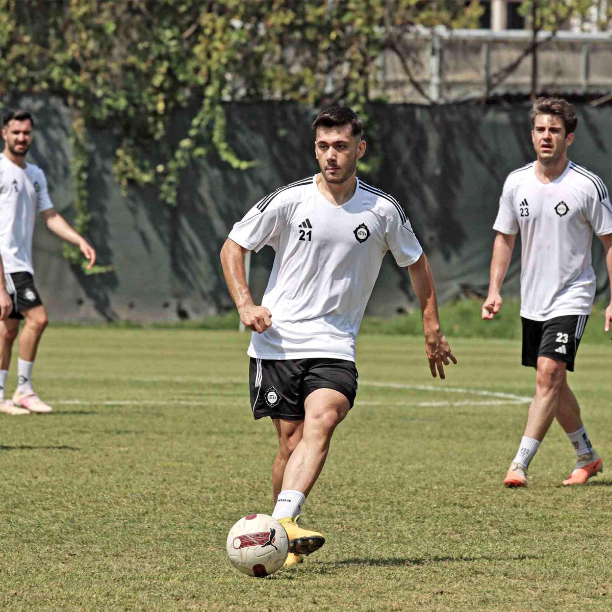 Altay\'ın genç oyuncusu Ali Kızılkuyu teknik heyetin beğenisini topladı