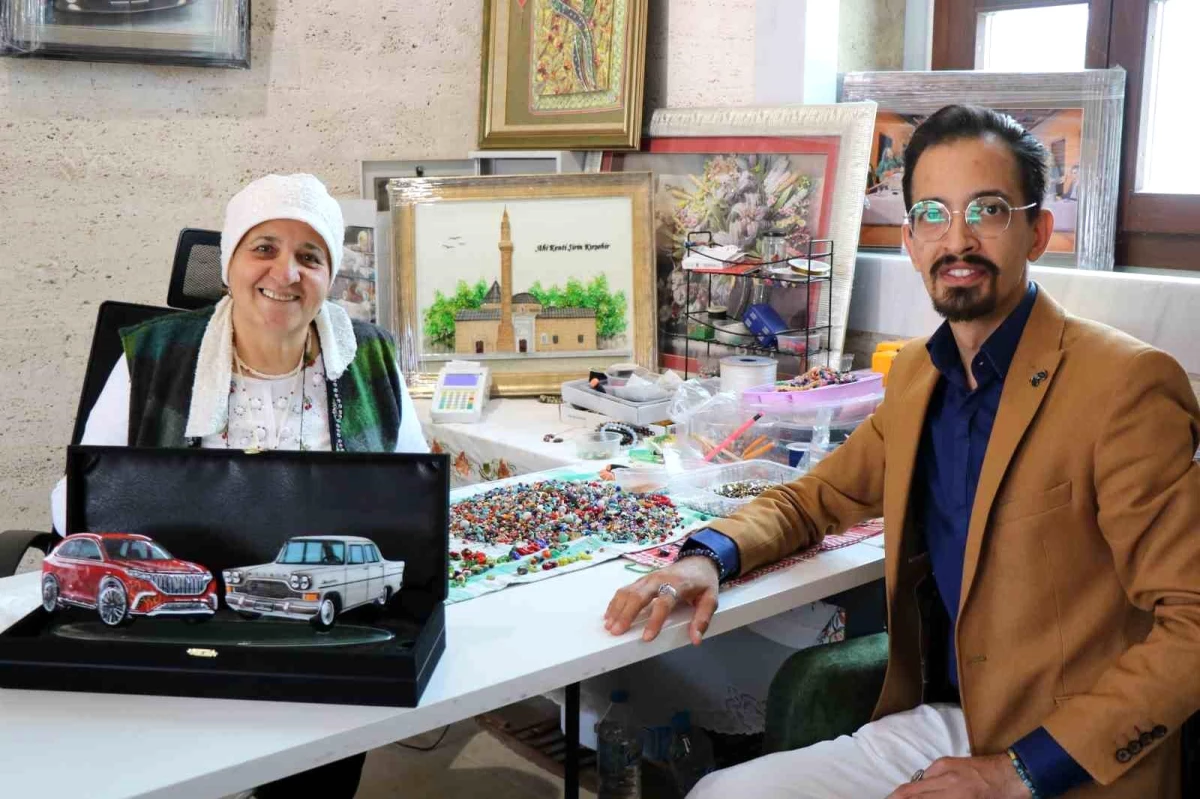 Kırşehir\'de Anne ve Oğul Cam Sanatıyla İlgi Odağı Oldu