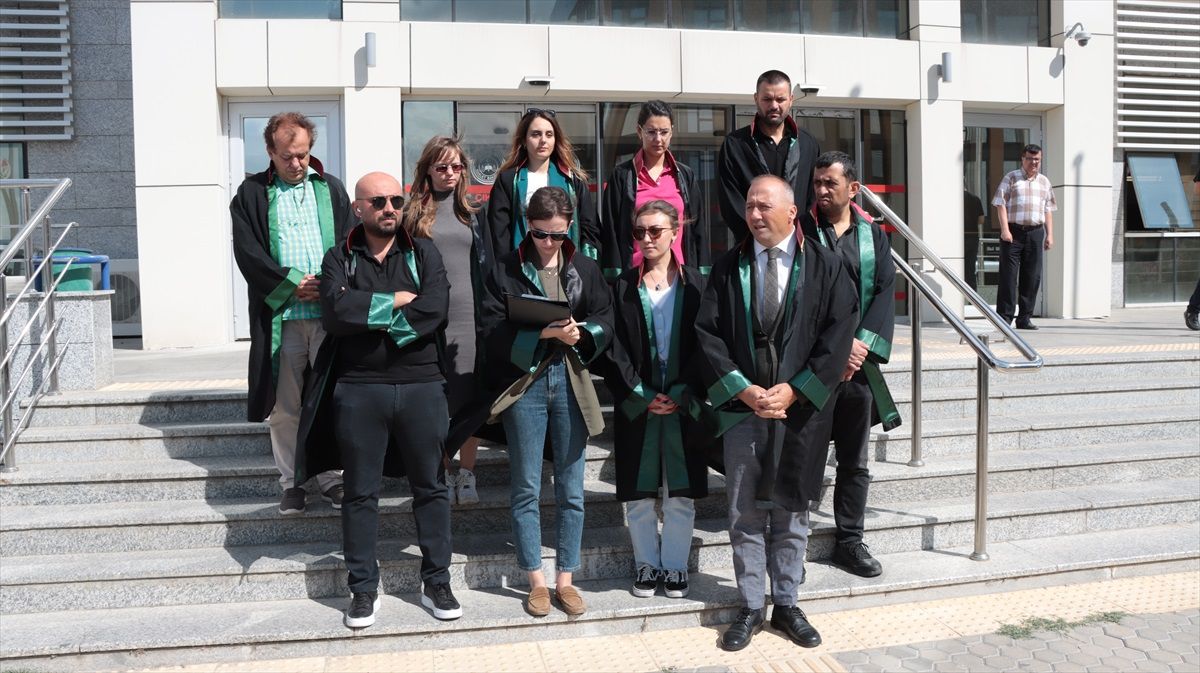Kırklareli, Edirne ve Tekirdağ\'da Avukatlara Yönelik Şiddet Protesto Edildi