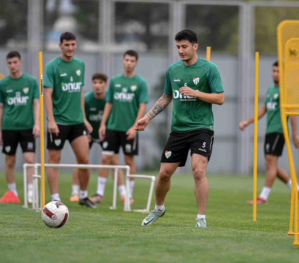 Bursaspor, Beyoğlu Yeni Çarşı maçı için hazırlıklarını sürdürdü